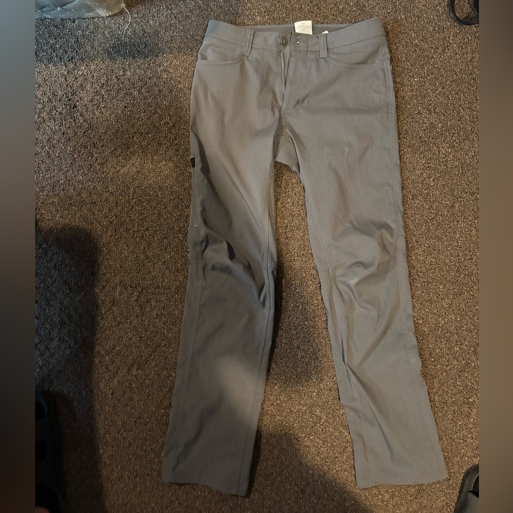 Men’s golf pants